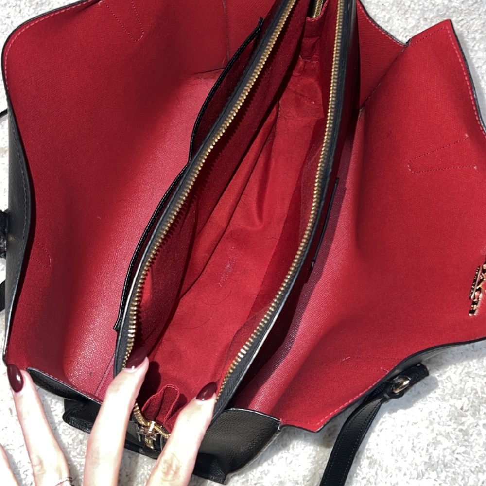 Coach Set - Picture 3 of 6